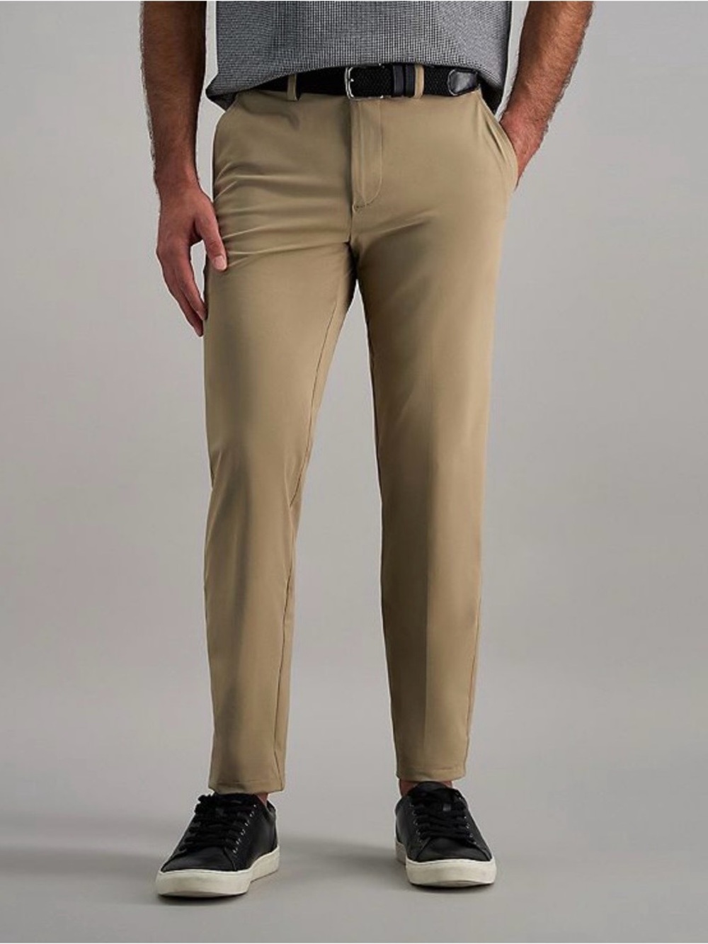 Haggar Sport Travel Performance Straight Fit Flat Front Pants-Size 42x30